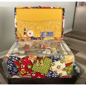 Vintage Padded Vinyl Sewing Makeup Box Storage Chest Quilted & Supplies MINT